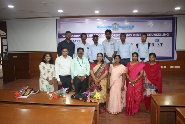 A group photo at Workshop on Childhood Disorders and Genetic Counseling.